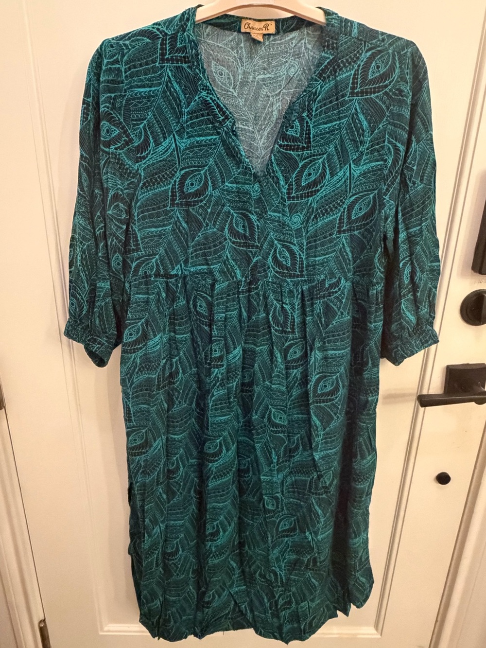 Chances R Teal Leaf-Print Midi Dress with V-Neck